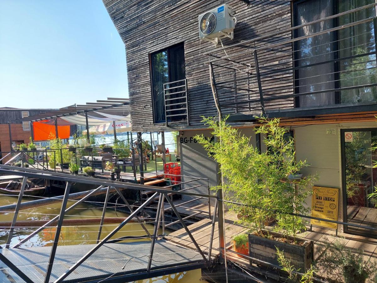 B&B Botel Charlie Belgrade Luaran gambar