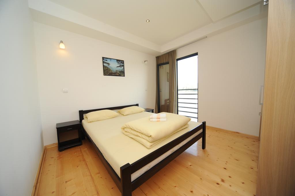 B&B Botel Charlie Belgrade Bilik gambar