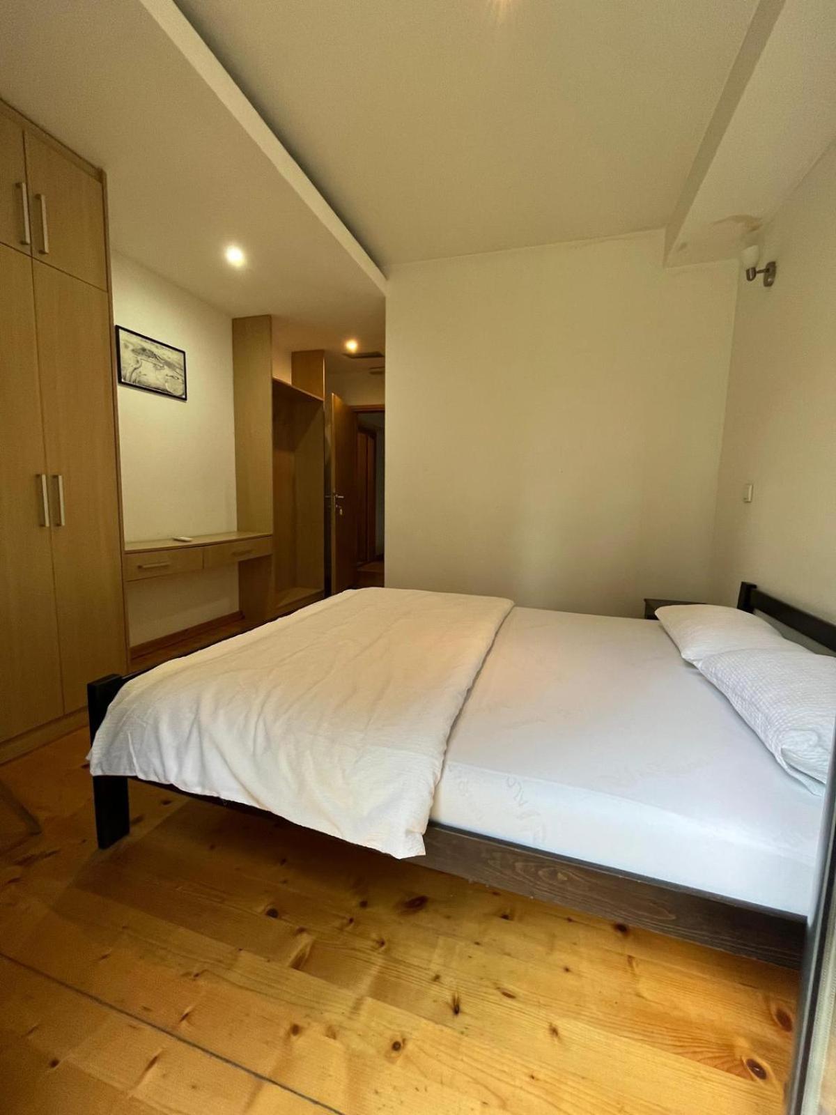 B&B Botel Charlie Belgrade Bilik gambar
