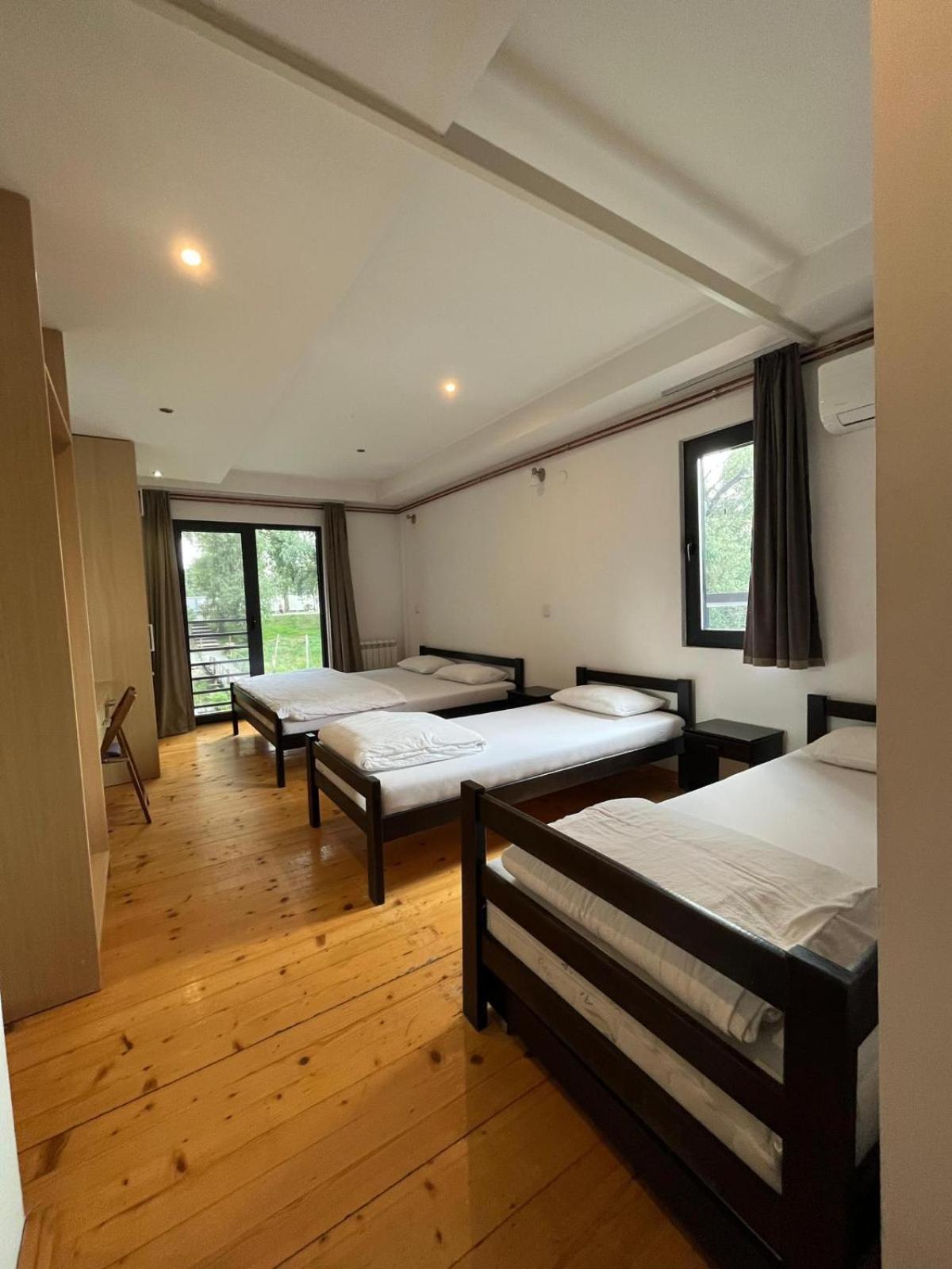B&B Botel Charlie Belgrade Bilik gambar