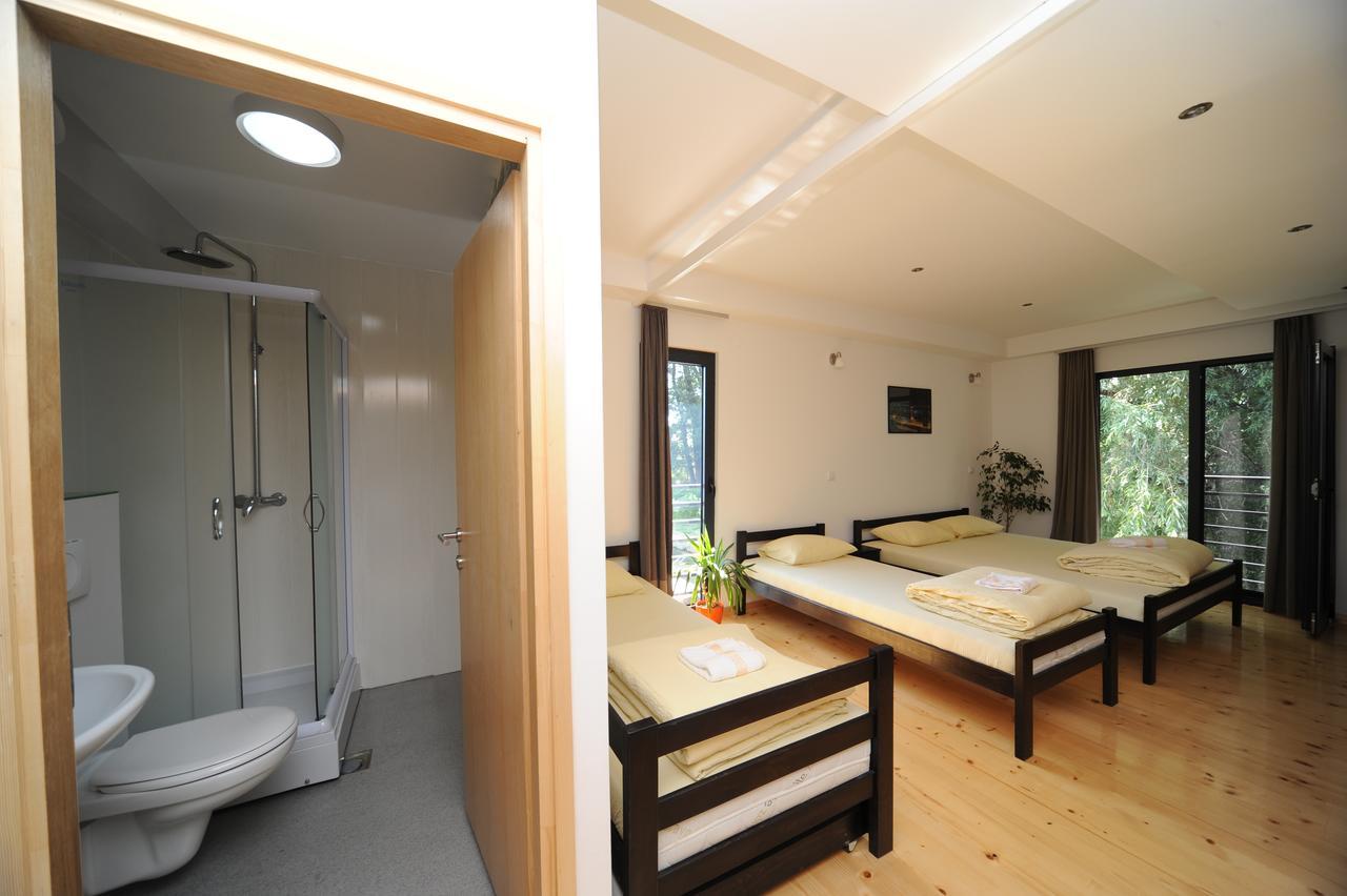 B&B Botel Charlie Belgrade Luaran gambar